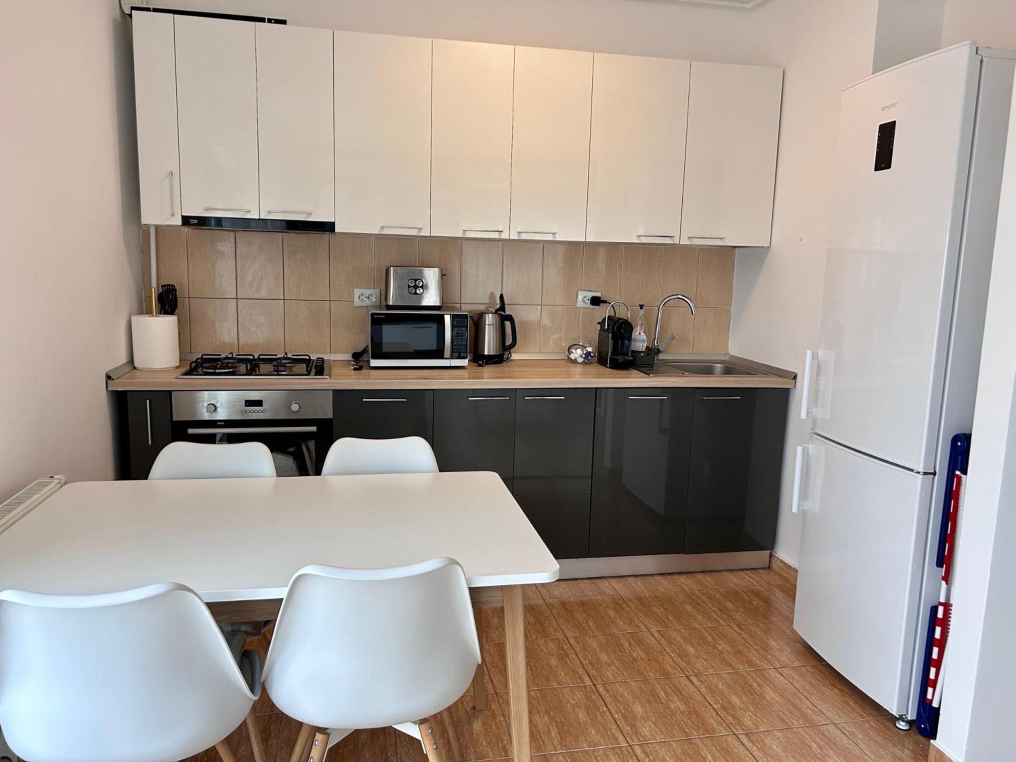 Sunrise Apartment Бухарест Экстерьер фото